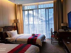 -剑河仰阿莎温泉小镇