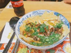 -笋爷高汤嗦螺粉·螺蛳粉(上社店)