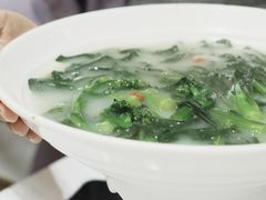 -东豪园林海鲜酒家(南港路辅路店)