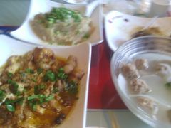 -吴记酱骨炖菜馆(西大直街店)