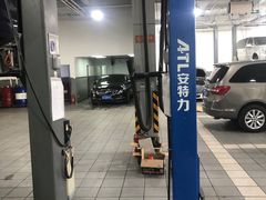 -李师傅修车保养维修连锁(金盏店)