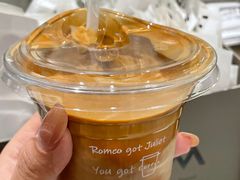 -M Stand(宁波万象城店)