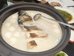 -香山湖家家宴(中山陵店)