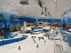 -长沙湘江冰雪世界