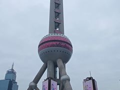 -陆家嘴空中步行连廊