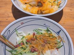 -陇上秦轩西安biangbiang面(EFC欧美金融商业城店)