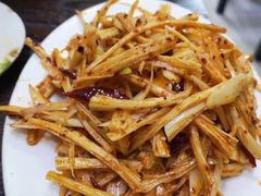 炝拌板筋-韩风烤牛肉冷面店