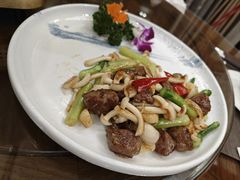 -东湖食堂·湖景餐厅•会议