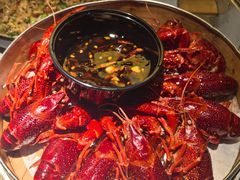 -巴厘龙虾·榜首油焖大虾(音乐学院·沿江酒馆店)
