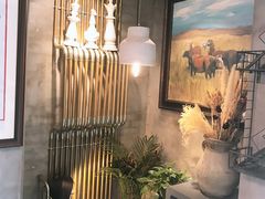 大堂-HIGH FIVE哈福手工汉堡(桂林路店)