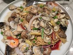 海鲜两面皇-蝶园·装修中(BFC外滩金融中心店)