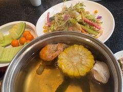 -海鲨湾海鲜会馆(百家湖1912店)