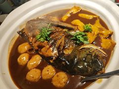 -卢大鲜鱼头捞饭(美利广场店)