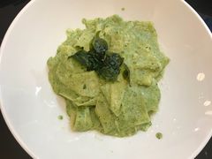 罗勒酱手工宽意面-1981牛排西餐厅(海信店)