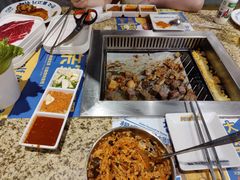 -阿亲家·韩式无限烤肉(花果园店)