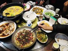 -醉美东江·三文鱼·烧鸡公