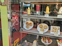 面包甜点陈列柜-小资太太餐厅(南岗区店)