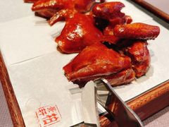 脆皮乳鸽-北京泰富酒店-柏景轩中餐厅
