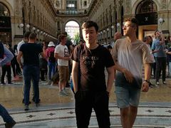 -文艺复兴百货(米兰大教堂广场店)