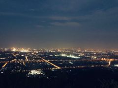 -鬼笑石后山停车场