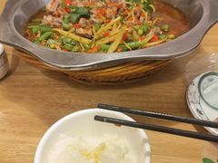 -兔行天下-鸿鹤鲜锅兔(中海国际店)