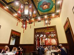 -梅龙镇酒家(南京西路总店)