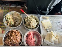 -小许三鲜砂锅馄饨店(家多乐烟酒店)
