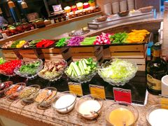 -咖啡苑自助餐厅·中国大饭店