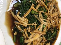 -连池鱼豆味坊(风景区店)