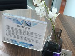 -杭州中升之星奔驰4S店(滨江店)