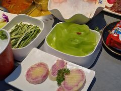 -生活如沸·顺德水牛奶火锅(人民广场店)