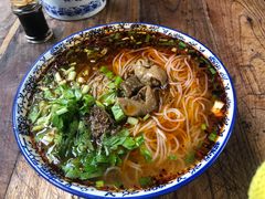 -刘二姐肥肠米粉(总店)