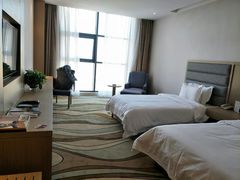 -兴芮温泉度假区