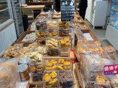 -玥儿弯弯手作烘焙(中海国际社区御城店)