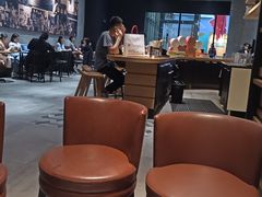 大堂-星巴克臻选(郑州国贸360广场店)