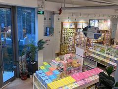 -猫的天空之城概念书店(北戴河蔚蓝海岸店)