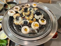 -围炉肉舍•炭烤活鳗•丹东海鲜烤肉(步行街店)