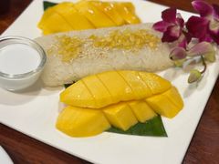 -Dang restaurant (patong phuket)