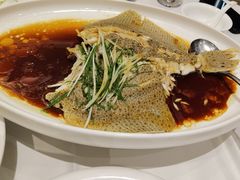 -万龙洲海鲜(大兴绿地缤纷城店)