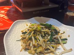 -魏铭鱼头捞饭(晋阳路店)