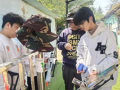 -东湖小天池真人CS彩弹野战基地