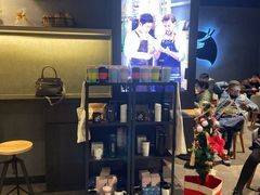 -瑞幸咖啡(新世界中心店)