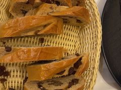 -马克西姆俄罗斯餐厅(通亚街店)