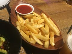 -爱啤精酿·民谣酒馆(滨江店)