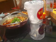 -川流不息·地道川菜·小龙虾(新松江路店)