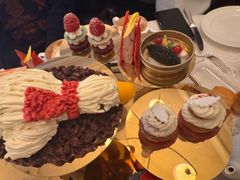 -Salon de Ville浦江汇(上海外滩华尔道夫酒店店)