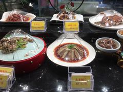 -万重锦·人文川菜馆(骡马市店)