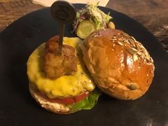 -HIGH FIVE哈福手工汉堡(桂林路店)