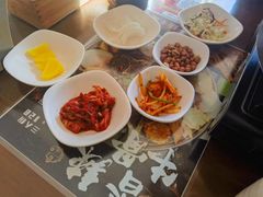 -贵宾庄炸酱面·韩式料理(高区店)