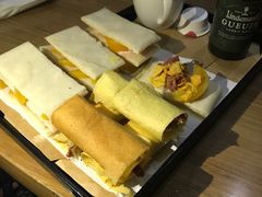 -赵记煎饼卷大葱(东岳店)